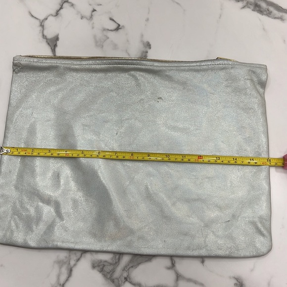 COPY - American apparel leather clutch. Silver large, 16X12 - Picture 4 of 5